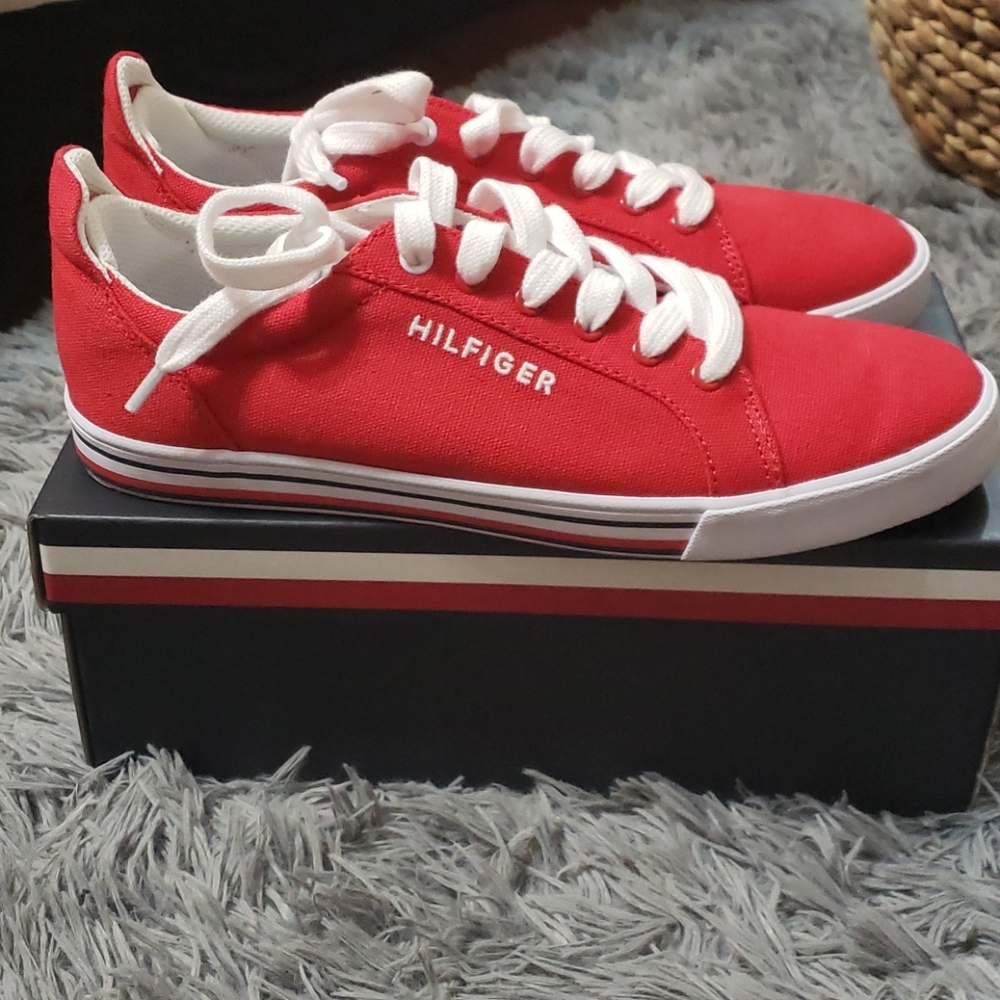 Tommy Hilfiger sneakers